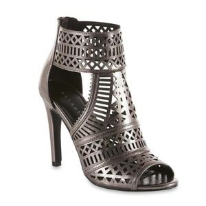 Super Sexy Gladiator Heel - Size 7